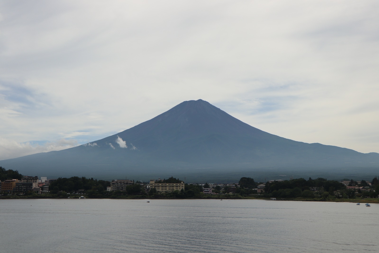 У японцев даже любимая гора — это идеальный треугольник