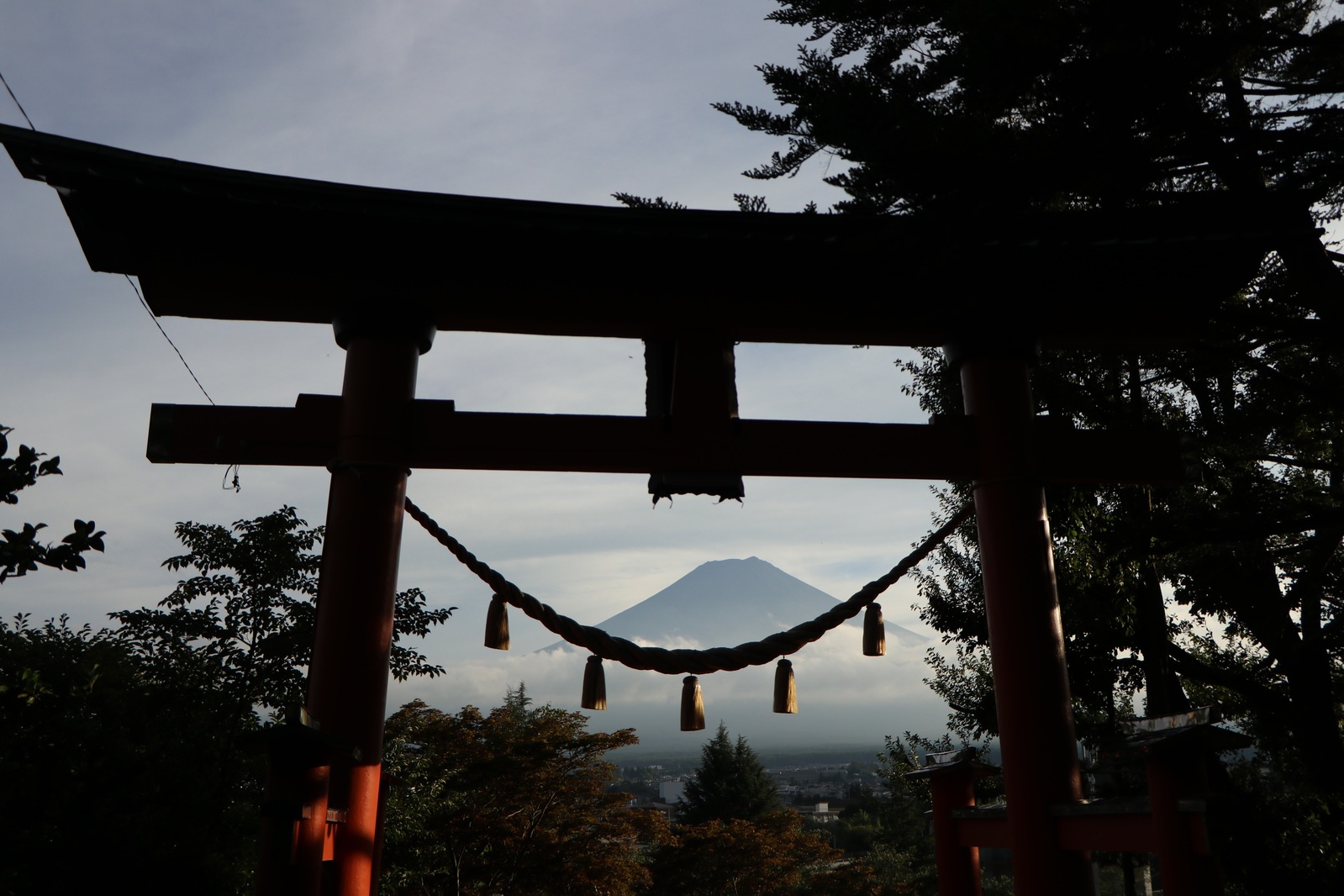 Не обманули: Фудзи правда было видно